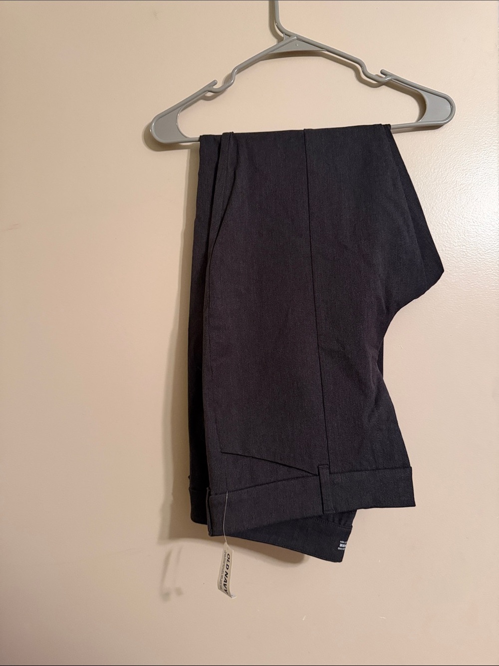 Old Navy Gray Split Hem Pixie pants